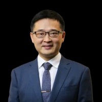 Portrait of Raymond Jin